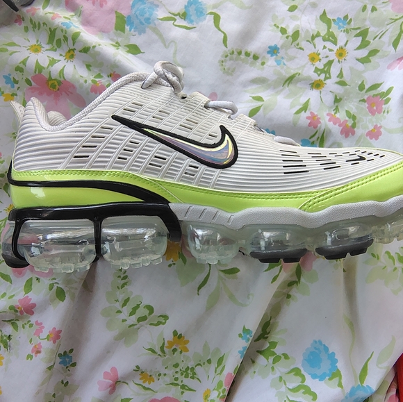 Nike Vapor Max 360